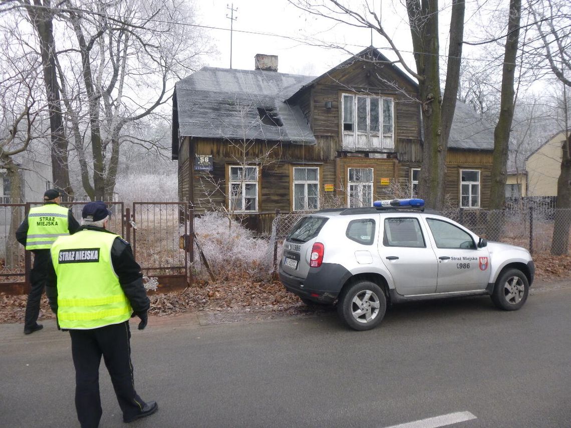 LEGIONOWO. Dwutorowo w trucicieli LEGIONOWO. Dwutorowo w trucicieli