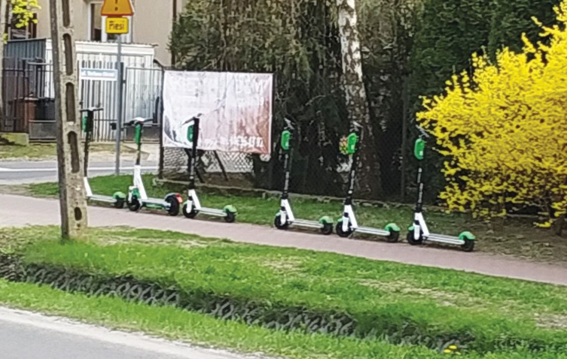 LEGIONOWO. Hulajnogi i rowery na ulicach miasta