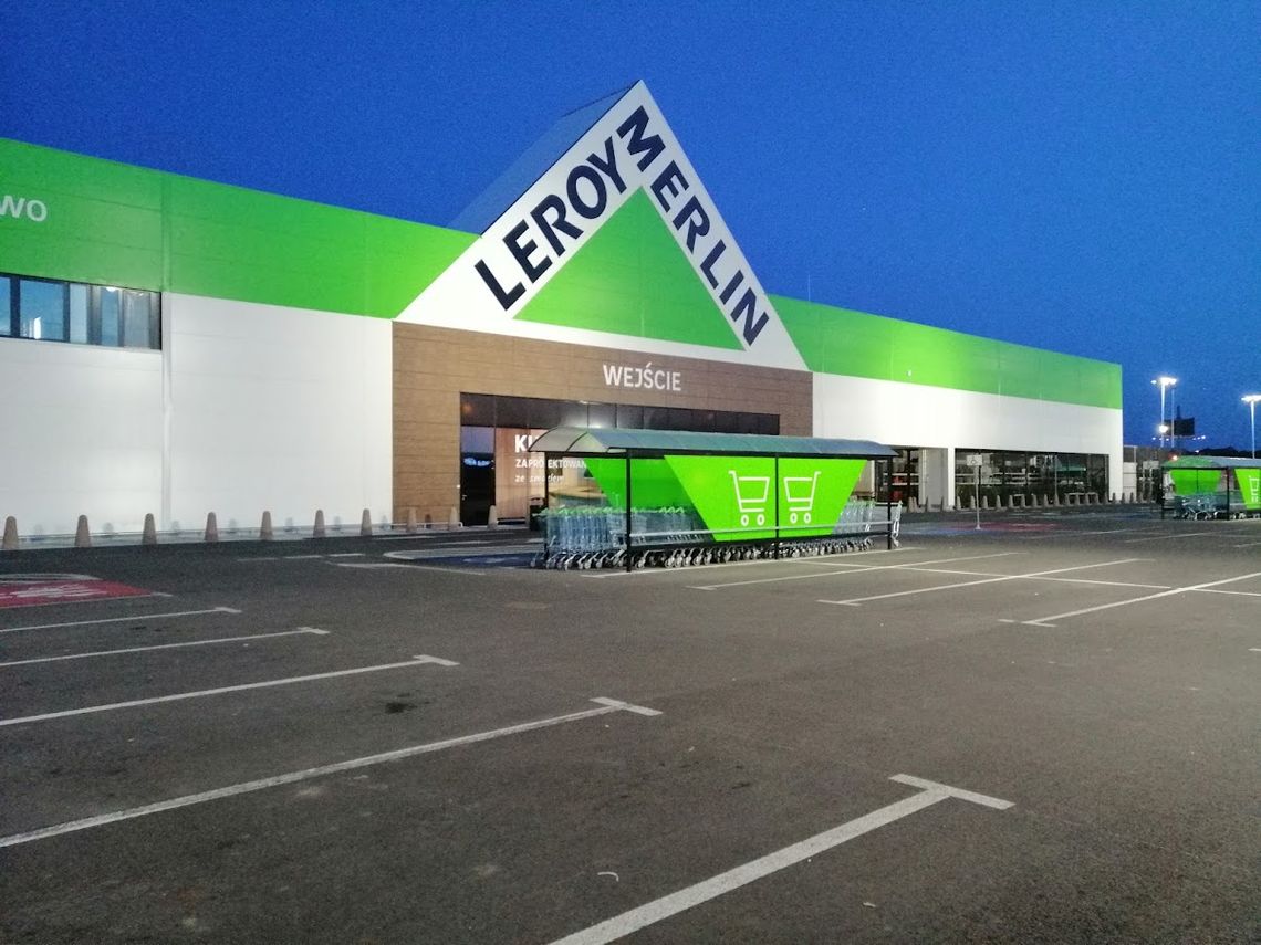 LEGIONOWO/JABŁONNA. 29-latek staranował pieszego pod Leroy Merlin