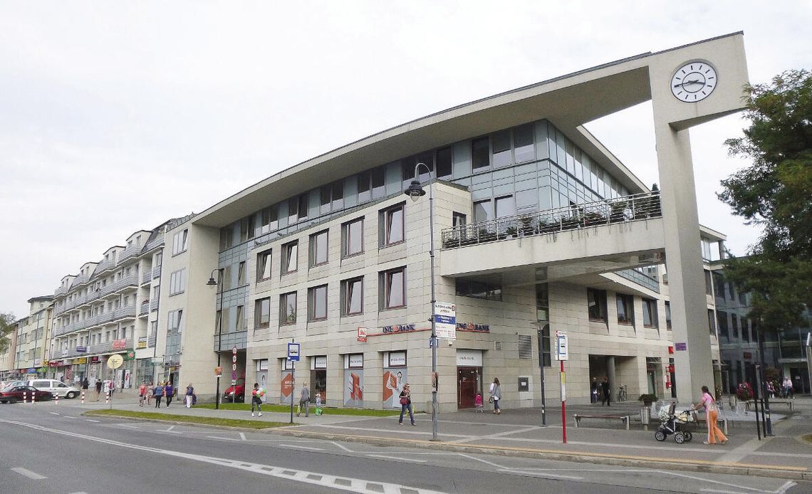 LEGIONOWO. Komu płaci władza? LEGIONOWO. Komu płaci władza?