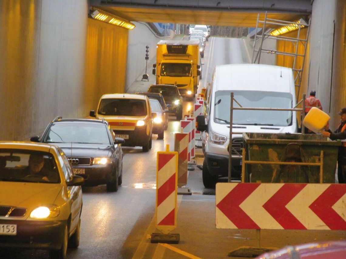 LEGIONOWO. Komunikacyjny horror – przypadek czy brak wyobraźni? LEGIONOWO. Komunikacyjny horror – przypadek czy brak wyobraźni?