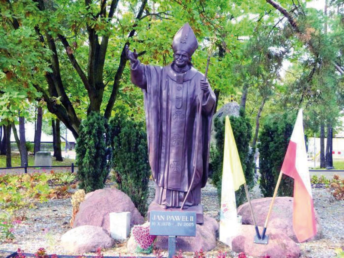 LEGIONOWO. Kradzież dwóch krzyży LEGIONOWO. Kradzież dwóch krzyży