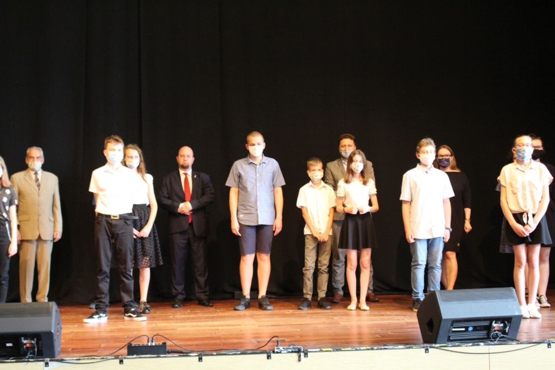 LEGIONOWO. Laureaci Konkursu wiedzy o AK nagrodzeni