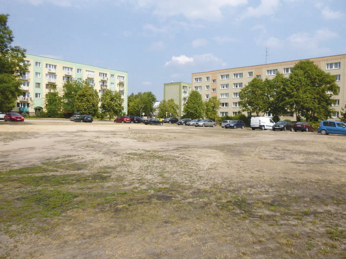 LEGIONOWO. Miasto śpieszy się z budową oprotestowanego bloku LEGIONOWO. Miasto śpieszy się z budową oprotestowanego bloku