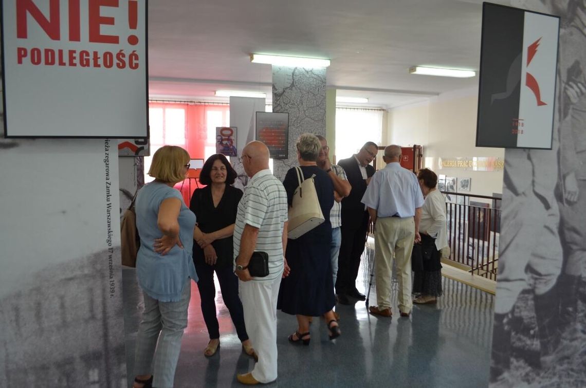 LEGIONOWO. Młoda grafika polska dla Niepodległej - do obejrzenia w Konopnickiej… - Wystawa pokonkursowa
