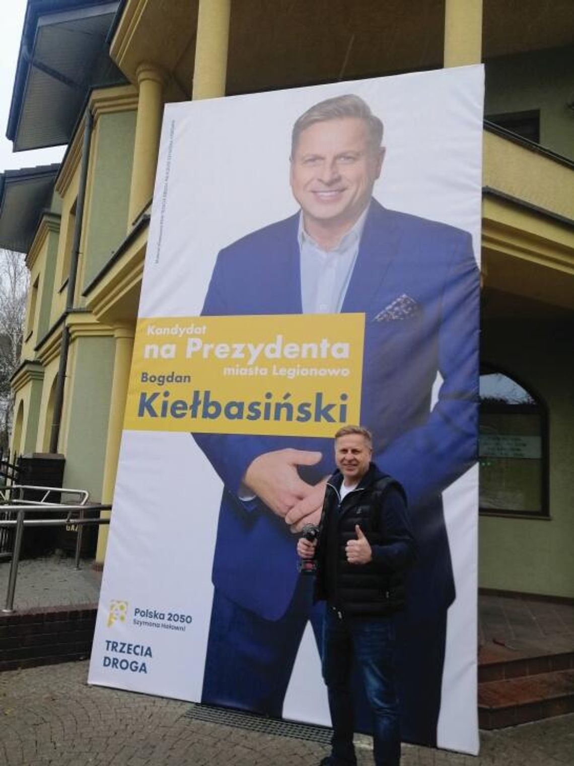 LEGIONOWO. Najwyższy baner w mieście