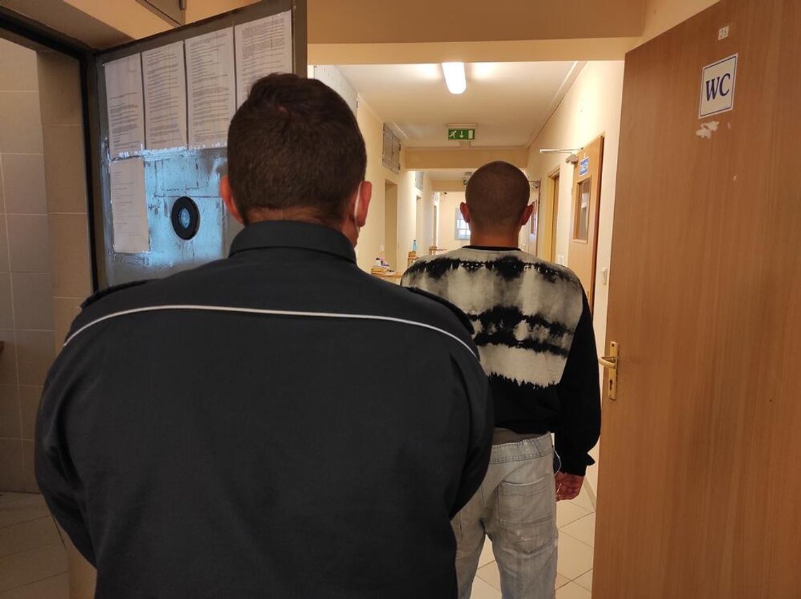 LEGIONOWO. Narkotyki i nielegalna broń LEGIONOWO. Narkotyki i nielegalna broń