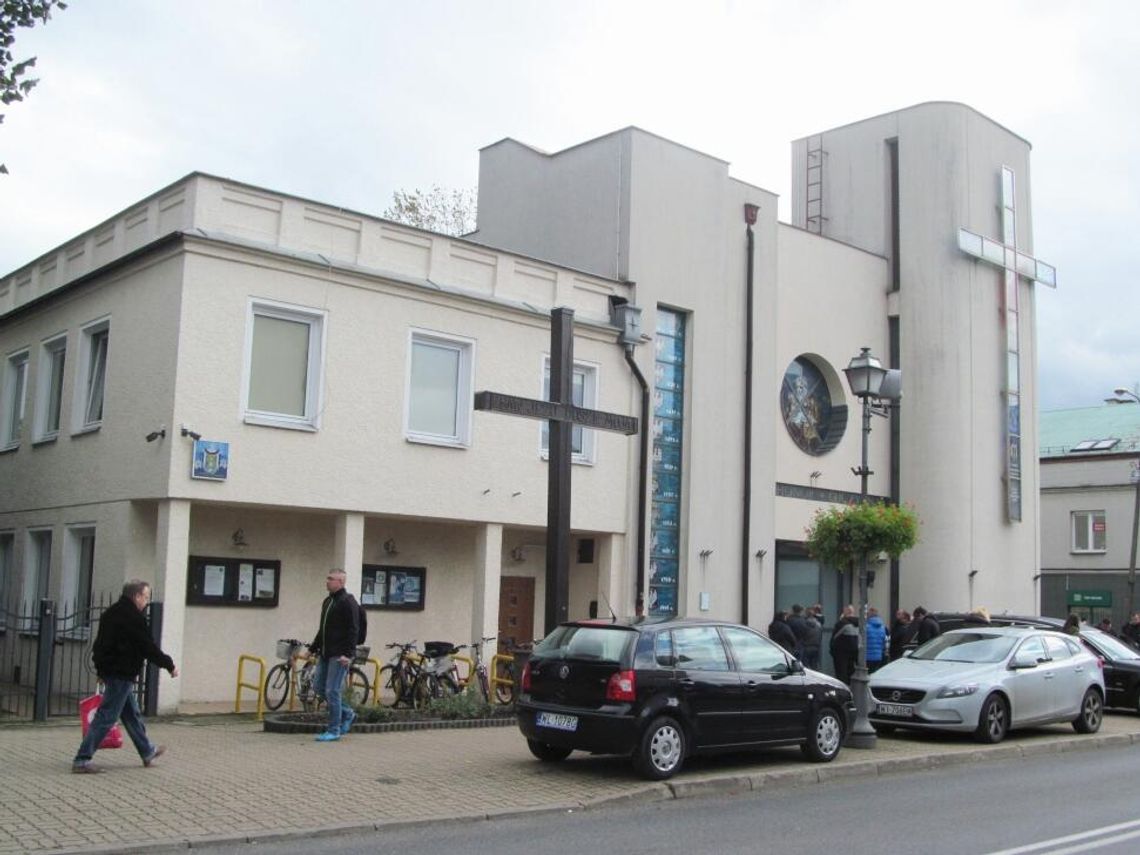 LEGIONOWO. Nie rozbudują kościoła garnizonowego LEGIONOWO. Nie rozbudują kościoła garnizonowego