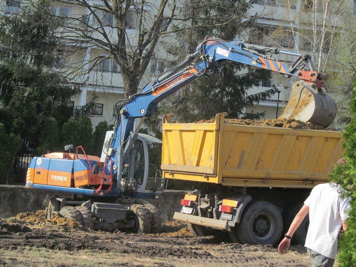 LEGIONOWO. Nowy blok przy ul. Granicznej LEGIONOWO. Nowy blok przy ul. Granicznej