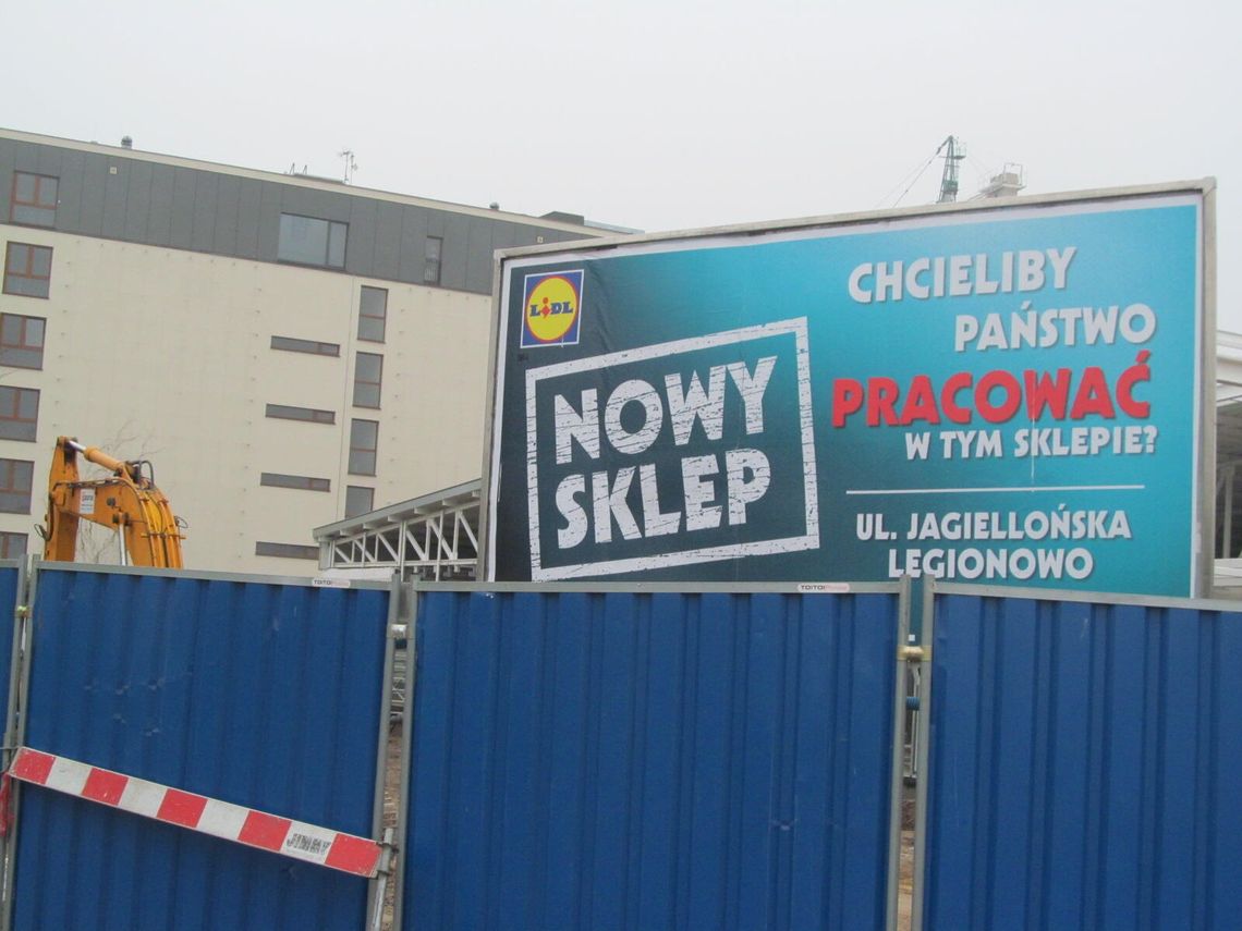 LEGIONOWO. Nowy Lidl przy muzeum LEGIONOWO. Nowy Lidl przy muzeum