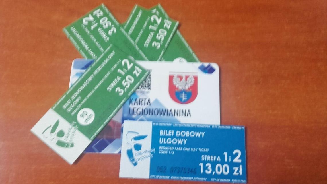 LEGIONOWO. Obniżka cen biletów miesięcznych LEGIONOWO. Obniżka cen biletów miesięcznych