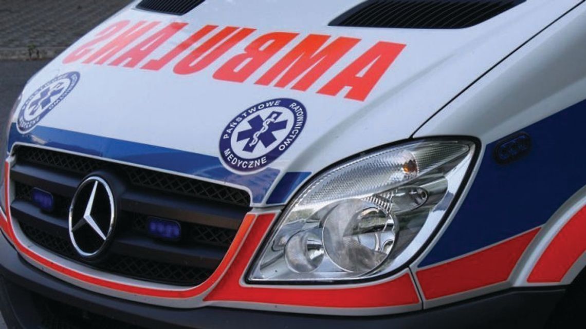 LEGIONOWO. Odzyskał siły i wyszedł z karetki do domu!
