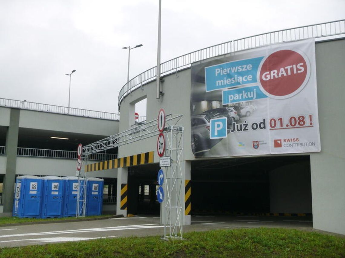LEGIONOWO. Park&Ride – na razie bezpłatnie LEGIONOWO. Park&Ride – na razie bezpłatnie