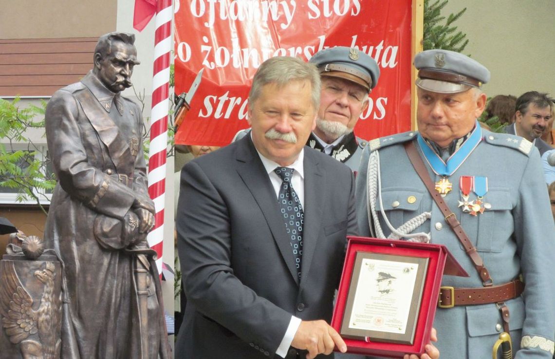 LEGIONOWO. Pierwsza rocznica odsłonięcia pomnika marszałka
