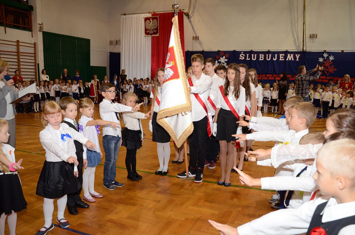 LEGIONOWO. Pierwszoklasiści z „Ósemki”