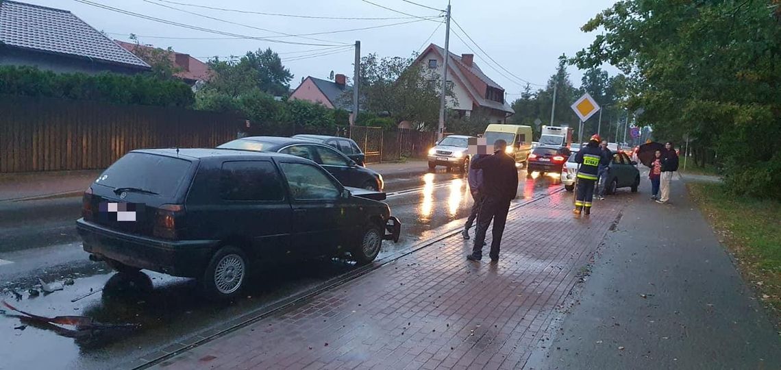 LEGIONOWO. Pijany kierowca doprowadził do kolizji LEGIONOWO. Pijany kierowca doprowadził do kolizji
