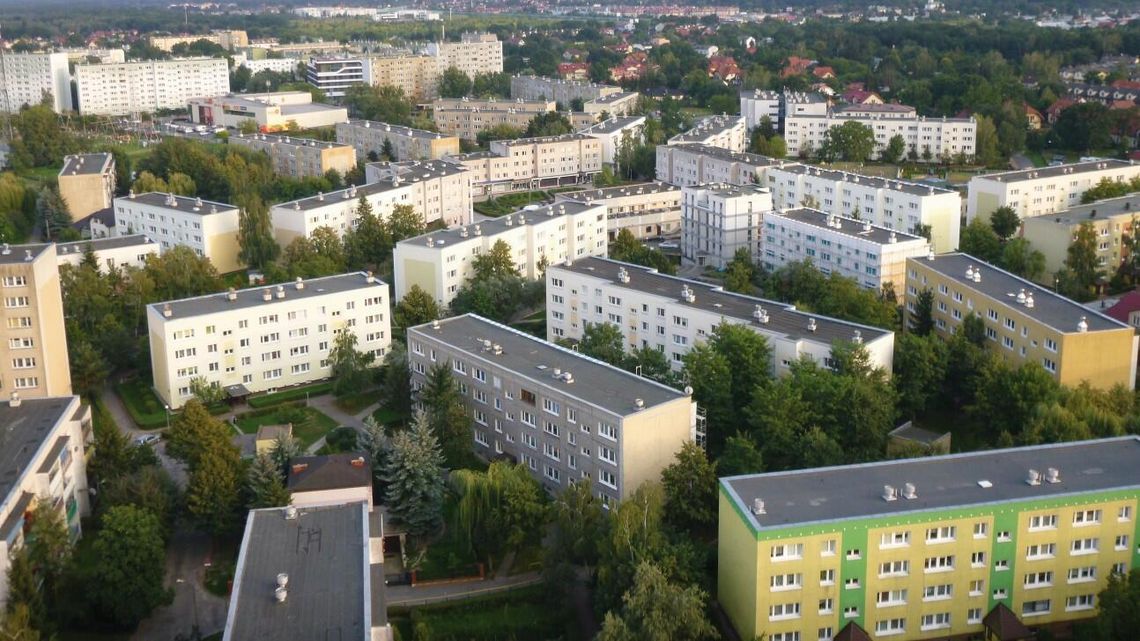 LEGIONOWO. Płonące wieżowce w SML-W LEGIONOWO. Płonące wieżowce w SML-W