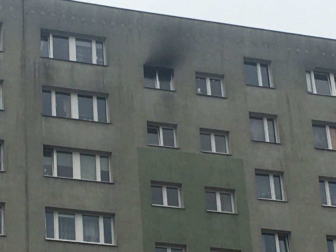 LEGIONOWO. Pożar w wieżowcu na 3-go Maja, policja prowadzi dochodzenie
