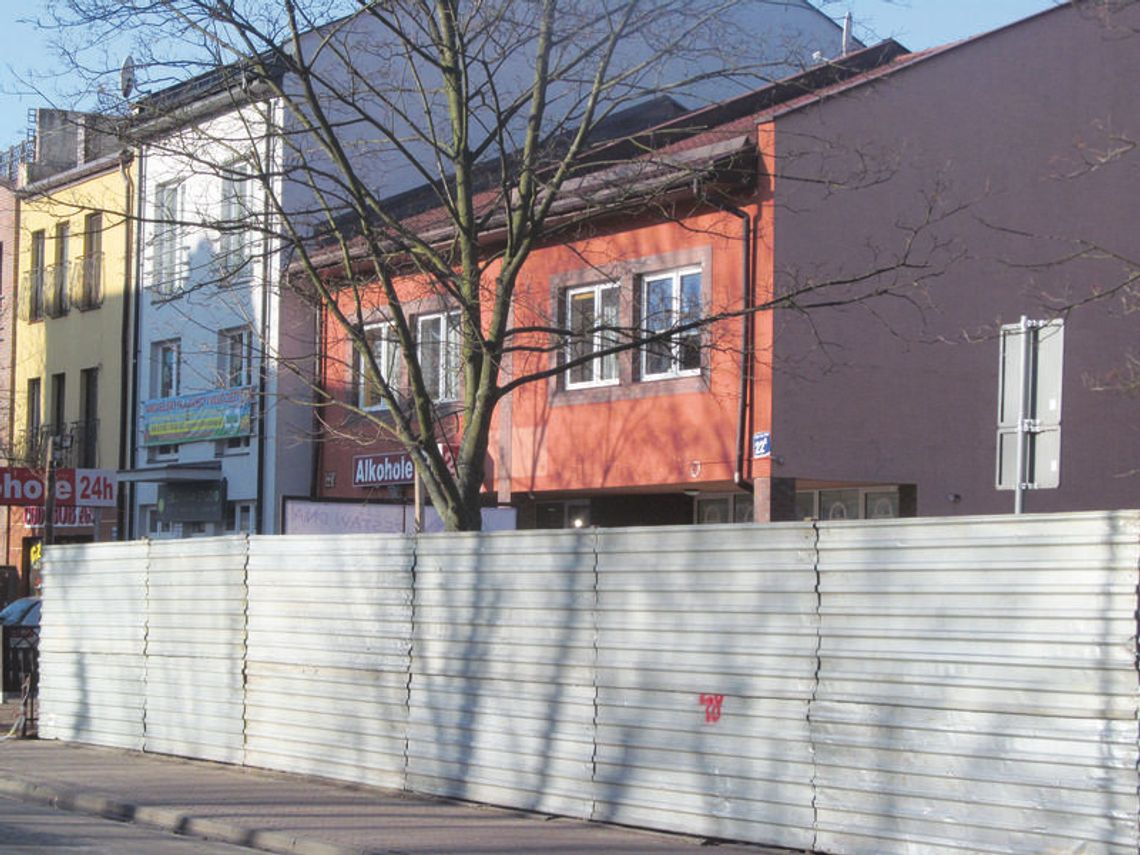 LEGIONOWO. Radny dogęszcza przy 3-ego Maja