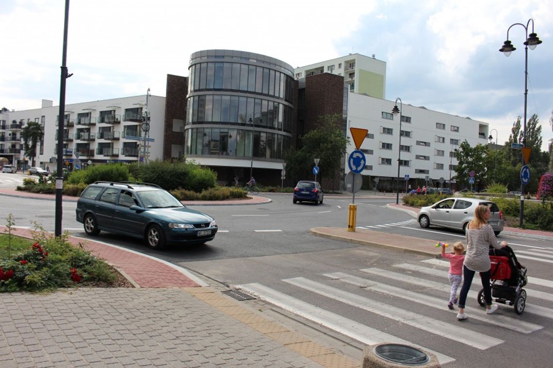 LEGIONOWO. Rondo już przejezdne LEGIONOWO. Rondo już przejezdne