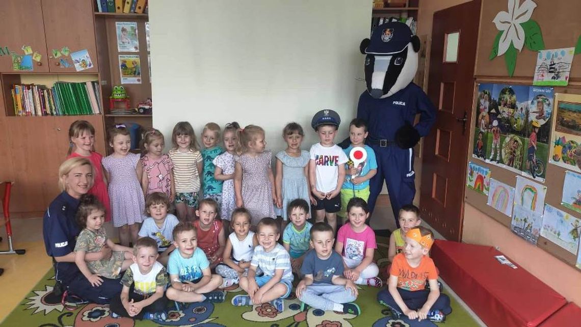 LEGIONOWO. Sierżant Borsuk z wizytą w przedszkolu