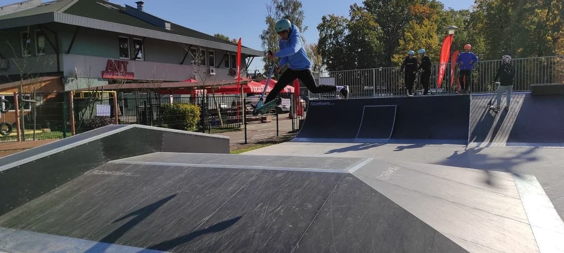 LEGIONOWO. Skatepark otwarty! LEGIONOWO. Skatepark otwarty!
