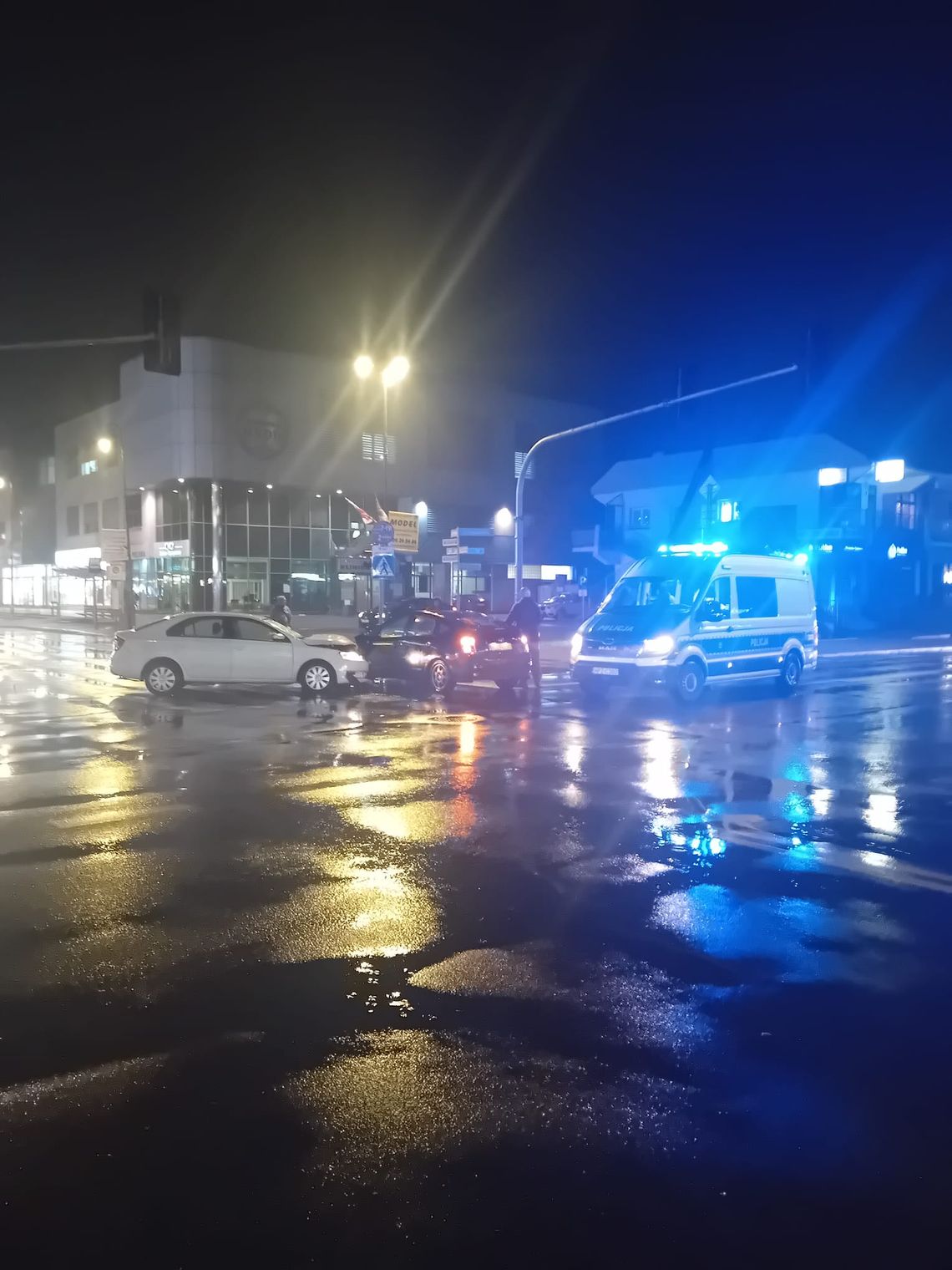 Legionowo. Skrzyżowanie Piłsudskiego i Jagiellońskiej