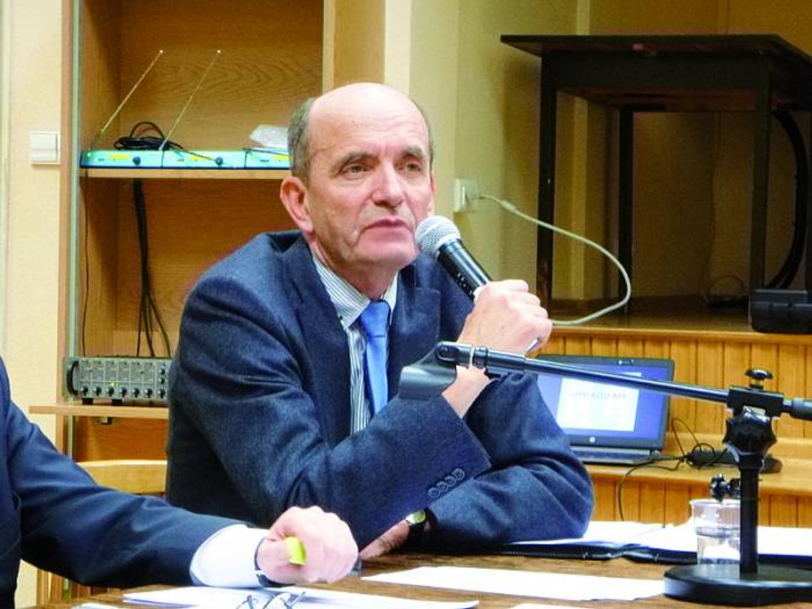 LEGIONOWO. SML–W twierdzi, że nie wycofała się z budowy bloku przy ul. Broniewskiego Butne wypowiedzi prezesa Rosiaka LEGIONOWO. SML–W twierdzi, że nie wycofała się z budowy bloku przy ul. Broniewskiego Butne wypowiedzi prezesa Rosiaka