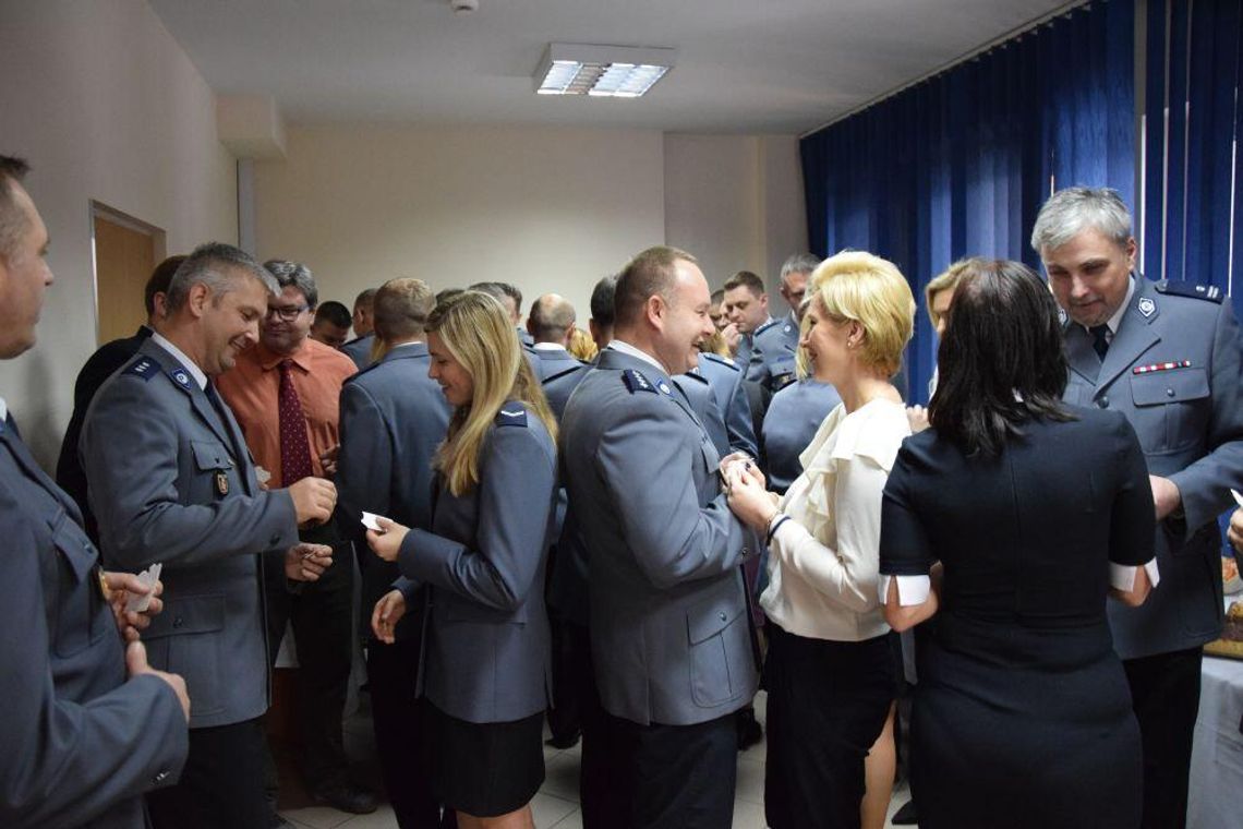 LEGIONOWO. Spotkanie opłatkowe na komendzie LEGIONOWO. Spotkanie opłatkowe na komendzie