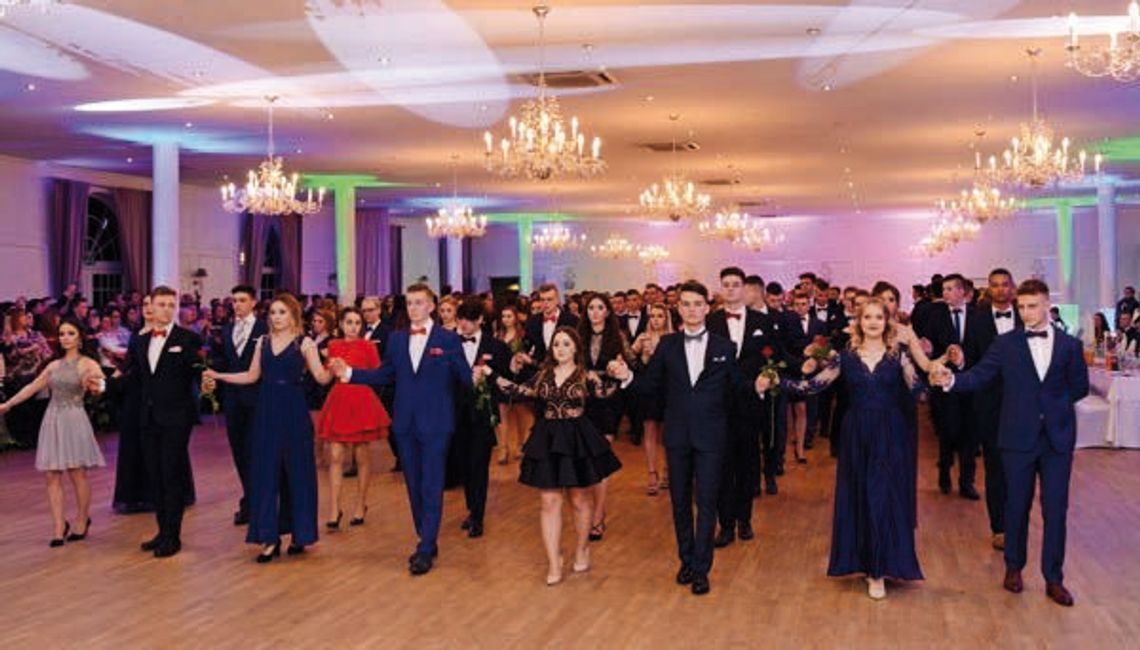 LEGIONOWO. Studniówka Konopnickiej LEGIONOWO. Studniówka Konopnickiej