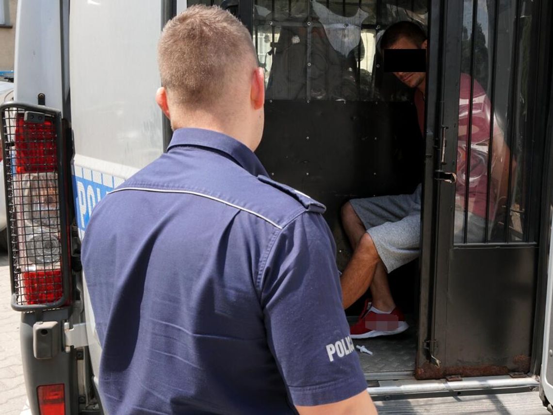 LEGIONOWO. Terroryzował byłą dziewczynę LEGIONOWO. Terroryzował byłą dziewczynę