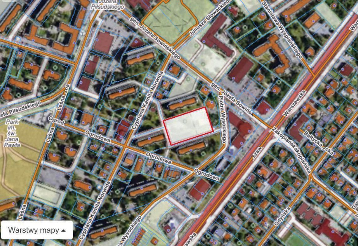 LEGIONOWO. Trzy dęby mają ocaleć LEGIONOWO. Trzy dęby mają ocaleć