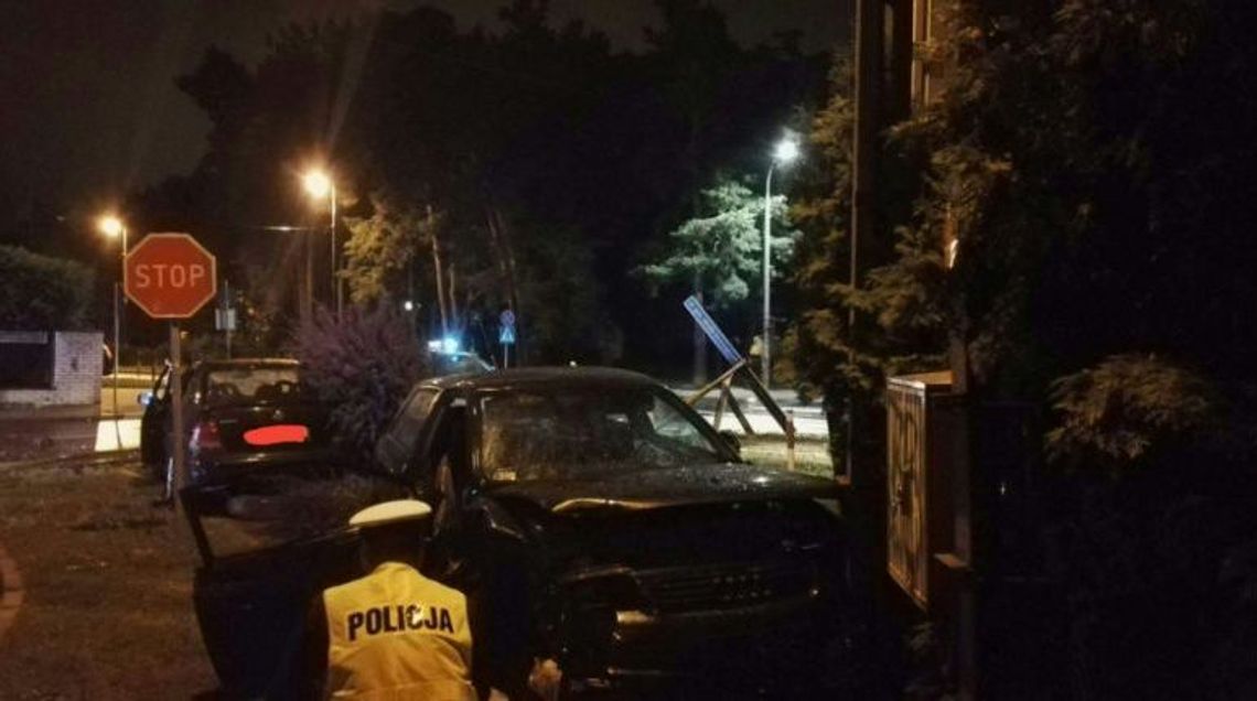 LEGIONOWO. Wypadek przy Sowińskiego. 24-latek w szpitalu