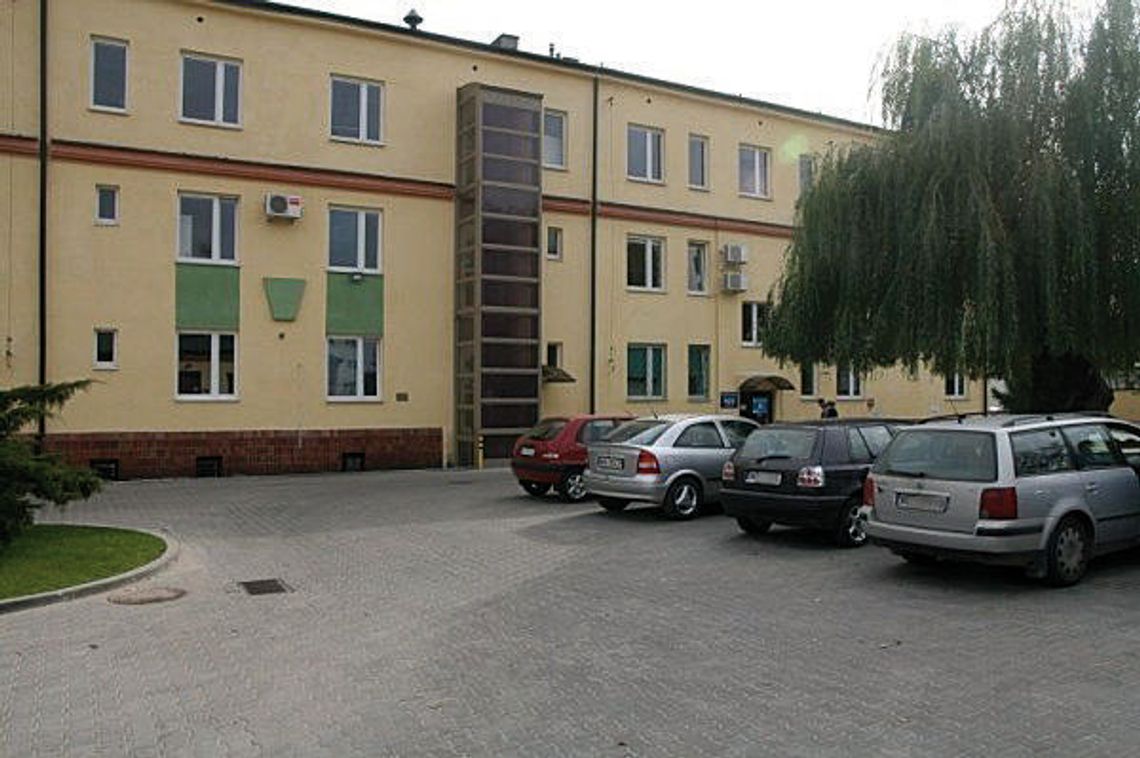 LEGIONOWO. Złamana ręka podczas rehabilitacji LEGIONOWO. Złamana ręka podczas rehabilitacji