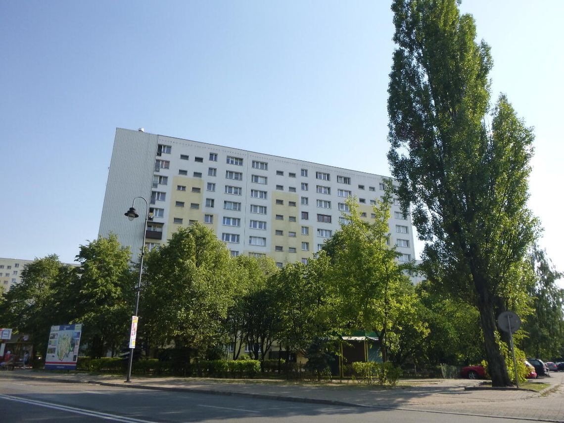 LEGIONOWO. Zlikwidują skwerek przy Carrefourze LEGIONOWO. Zlikwidują skwerek przy Carrefourze