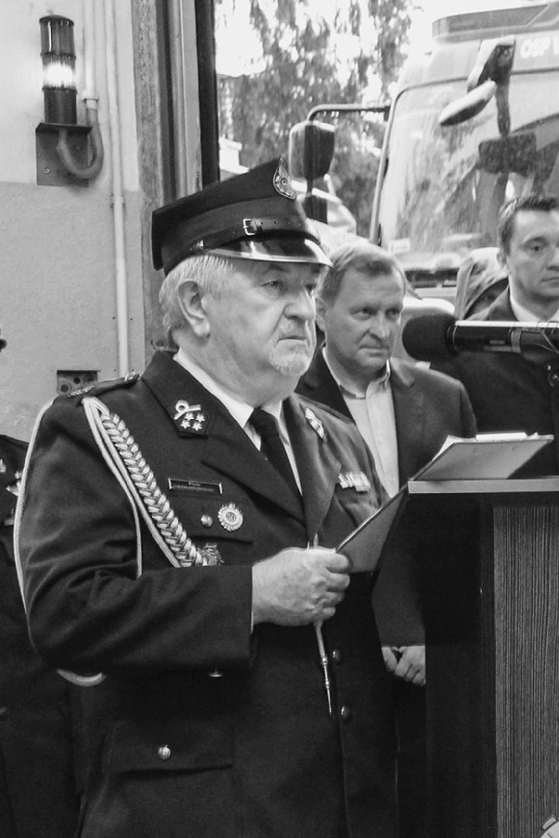 LEGIONOWO. Zmarł Druh Piotr Kołodziński - prezes OSP Legionowo LEGIONOWO. Zmarł Druh Piotr Kołodziński - prezes OSP Legionowo
