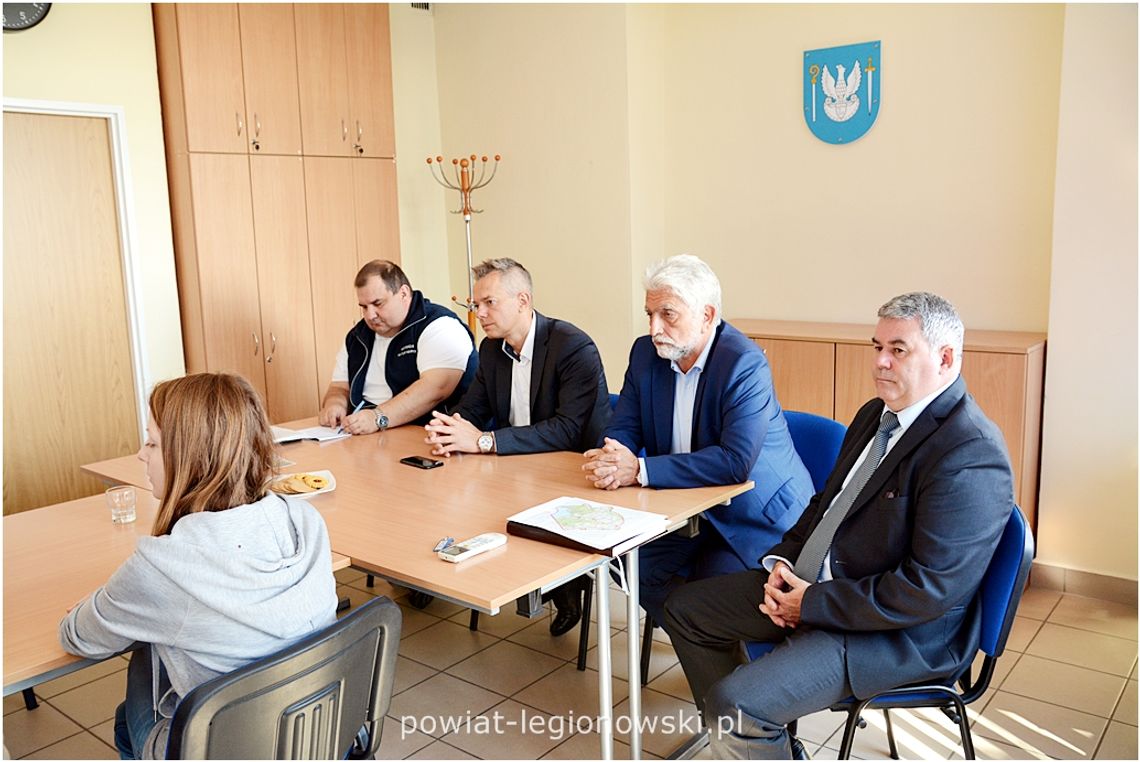 LEGIONOWSKI. Atak wściekłego nietoperza LEGIONOWSKI. Atak wściekłego nietoperza