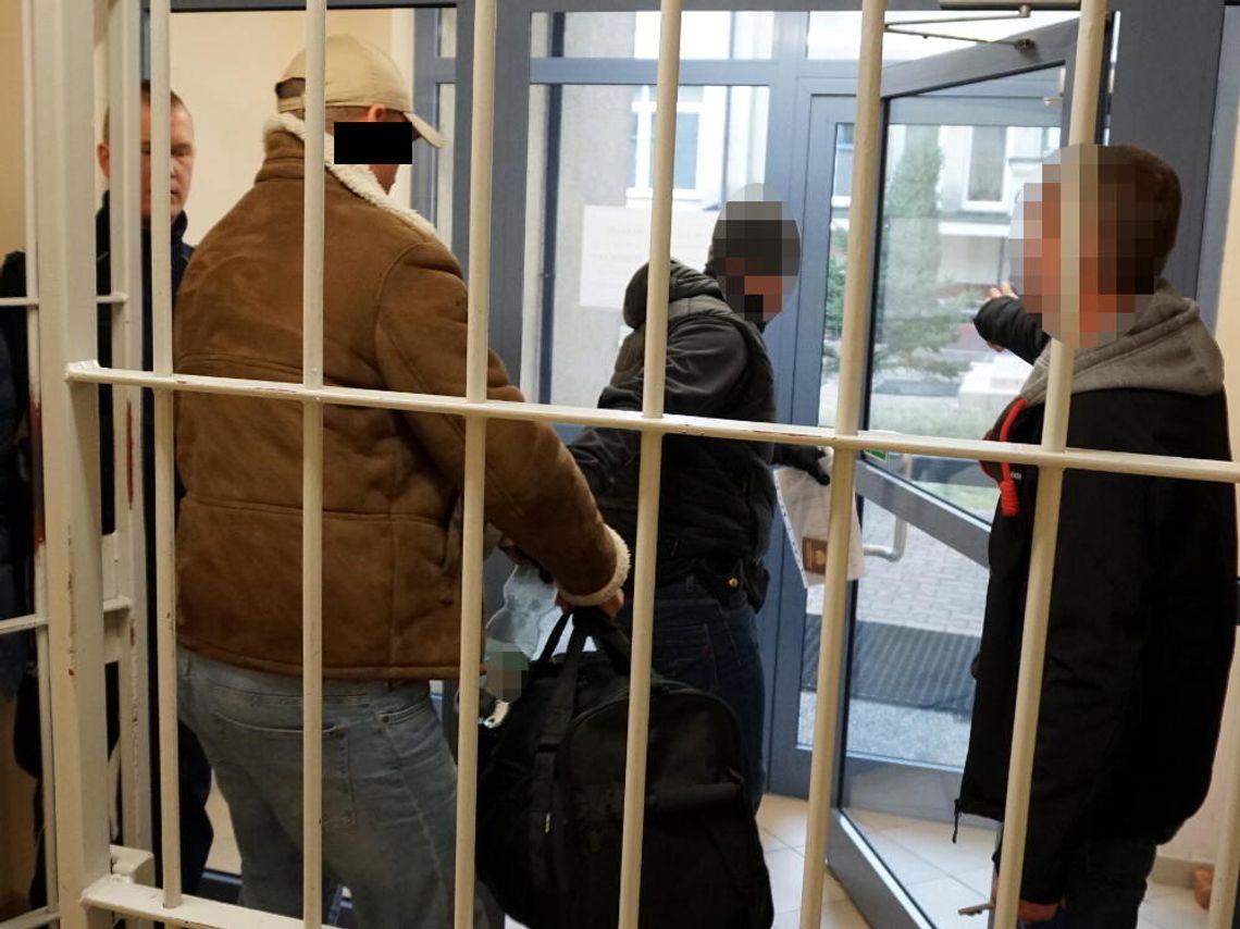 LEGIONOWSKI. Notoryczny włamywacz, poszukiwany listem gończym wpadł w ręce policji LEGIONOWSKI. Notoryczny włamywacz, poszukiwany listem gończym wpadł w ręce policji
