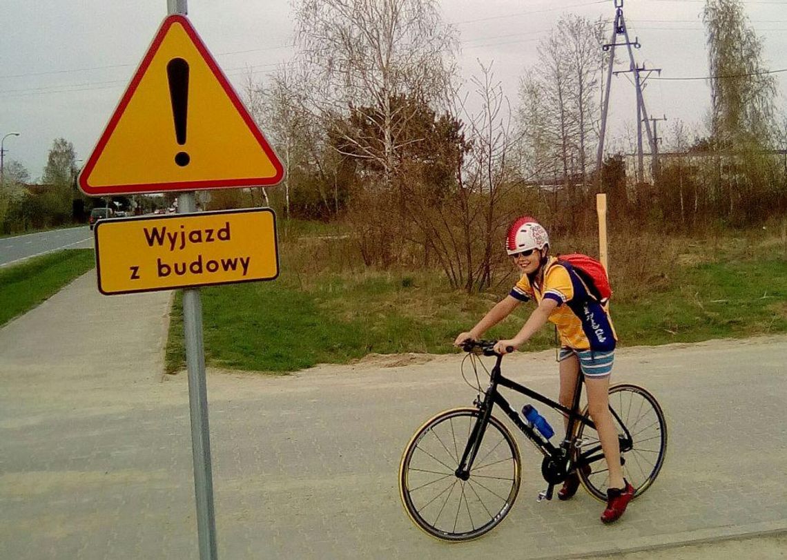 LEGIONOWSKI. Struś Pędziwiatr szuka plecaka LEGIONOWSKI. Struś Pędziwiatr szuka plecaka