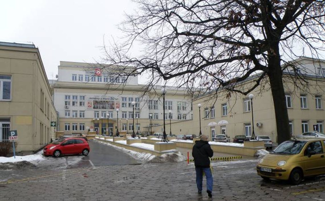 LEGIONOWSKI. Szpital Bielański już nie dla dzieci Likwidacja oddziału dziecięcego LEGIONOWSKI. Szpital Bielański już nie dla dzieci Likwidacja oddziału dziecięcego