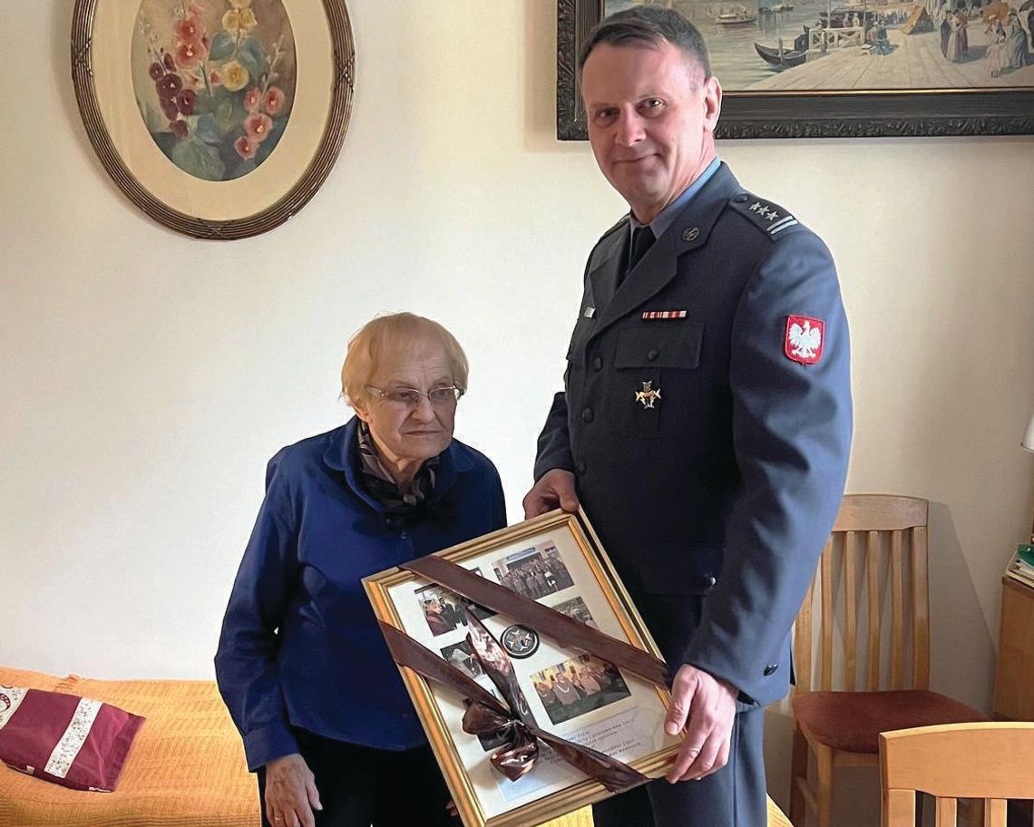 LEGIONOWSKI. Urodziny córki patrona Centrum Szkolenia Łączności i Informatyki
