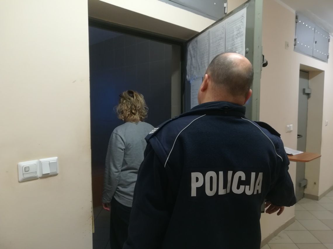 LEGIONOWSKI. W trakcie awantury pobiła policjanta