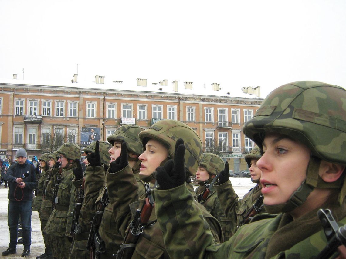 LEGIONOWSKI. Złożyła(li) przysięgę wojskową – legionowianka w Wojskach Obrony Terytorialnej LEGIONOWSKI. Złożyła(li) przysięgę wojskową – legionowianka w Wojskach Obrony Terytorialnej