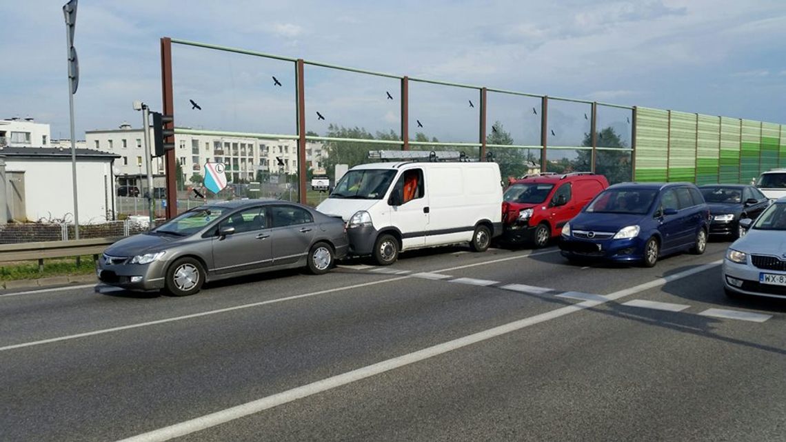Minikarambol na obwodnicy Minikarambol na obwodnicy
