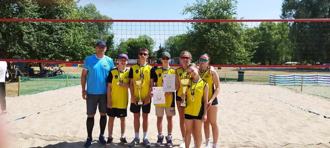Mistrzostwa Gminy Nieporęt w piłce siatkowej plażowej