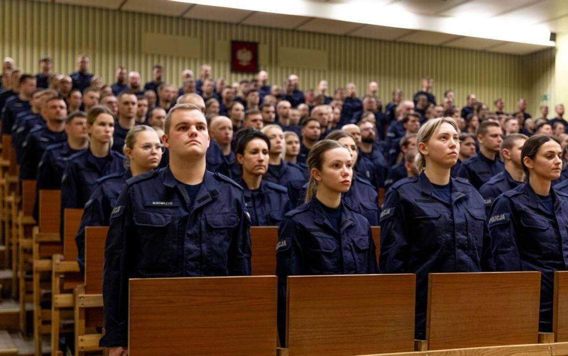 Mundury świeże, odpowiedzialność realna