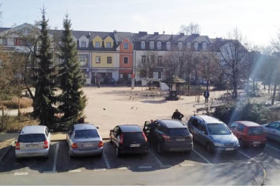 Naciski, naciski... Z OKNA REDAKCJI