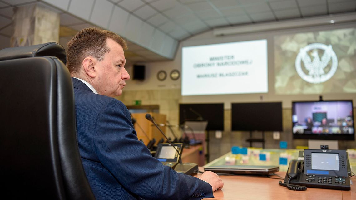 NASZ WYWIAD. Pięć pytań do ministra