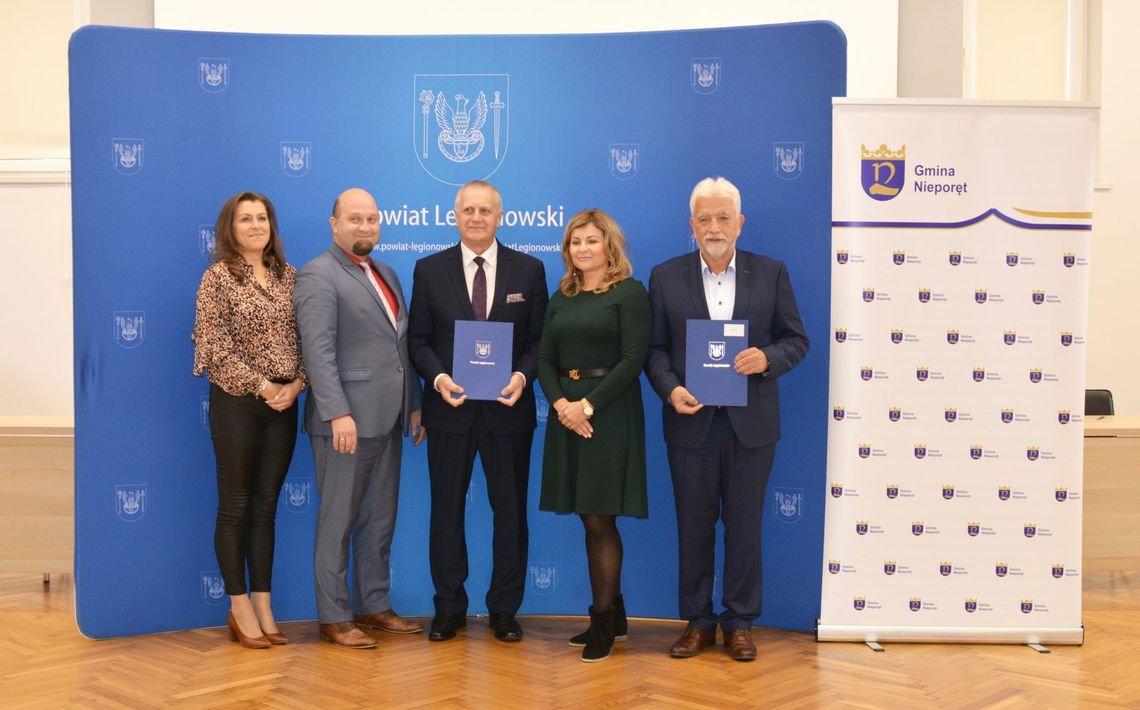 NIEPORĘT. Liceum z kolejnym dofinansowaniem