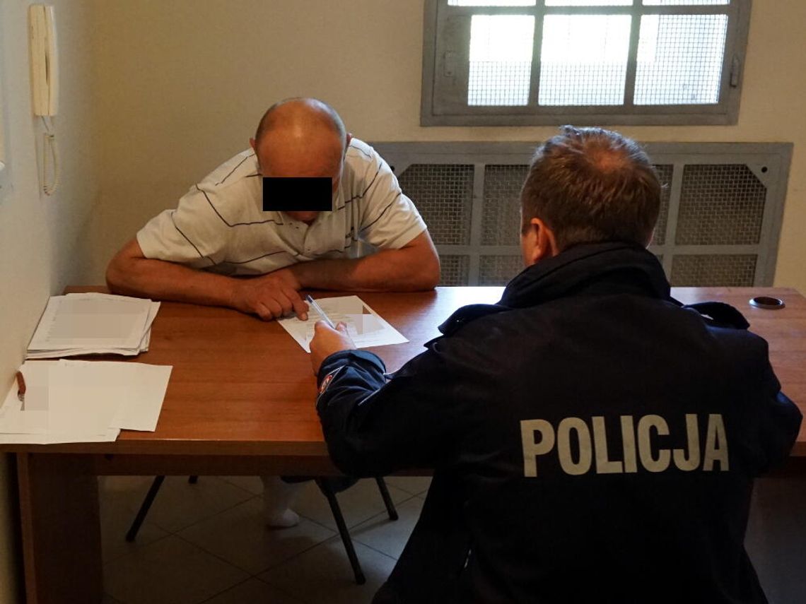 NIEPORĘT. Motocyklista terroryzował mieszkańców NIEPORĘT. Motocyklista terroryzował mieszkańców